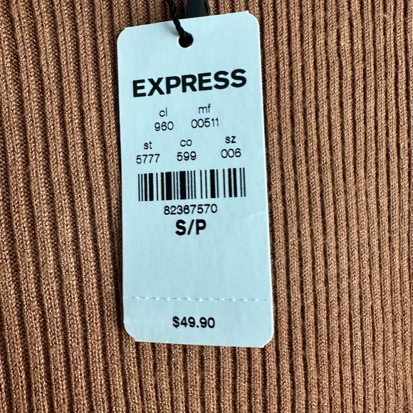 Express ribbed long sleeve sweater - Picture 4 of 4